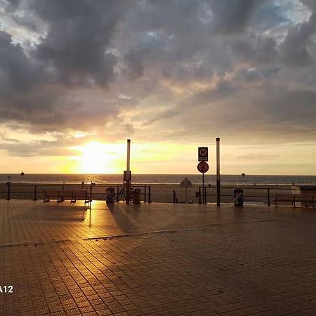 Suite Kursaal Met Zeezicht Oostende Eksteriør billede