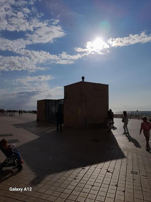 Suite Kursaal Met Zeezicht Oostende Eksteriør billede